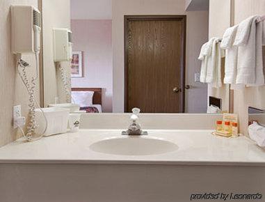 Days Inn By Wyndham Boonville Kamer foto